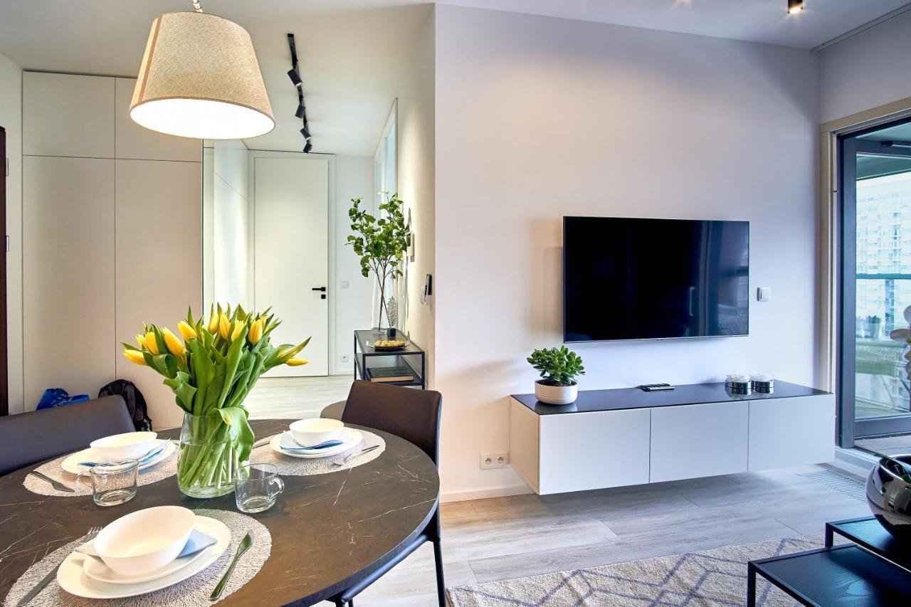 Mennica Residence Apartments By P&O Serviced Apartments وارسو المظهر الخارجي الصورة