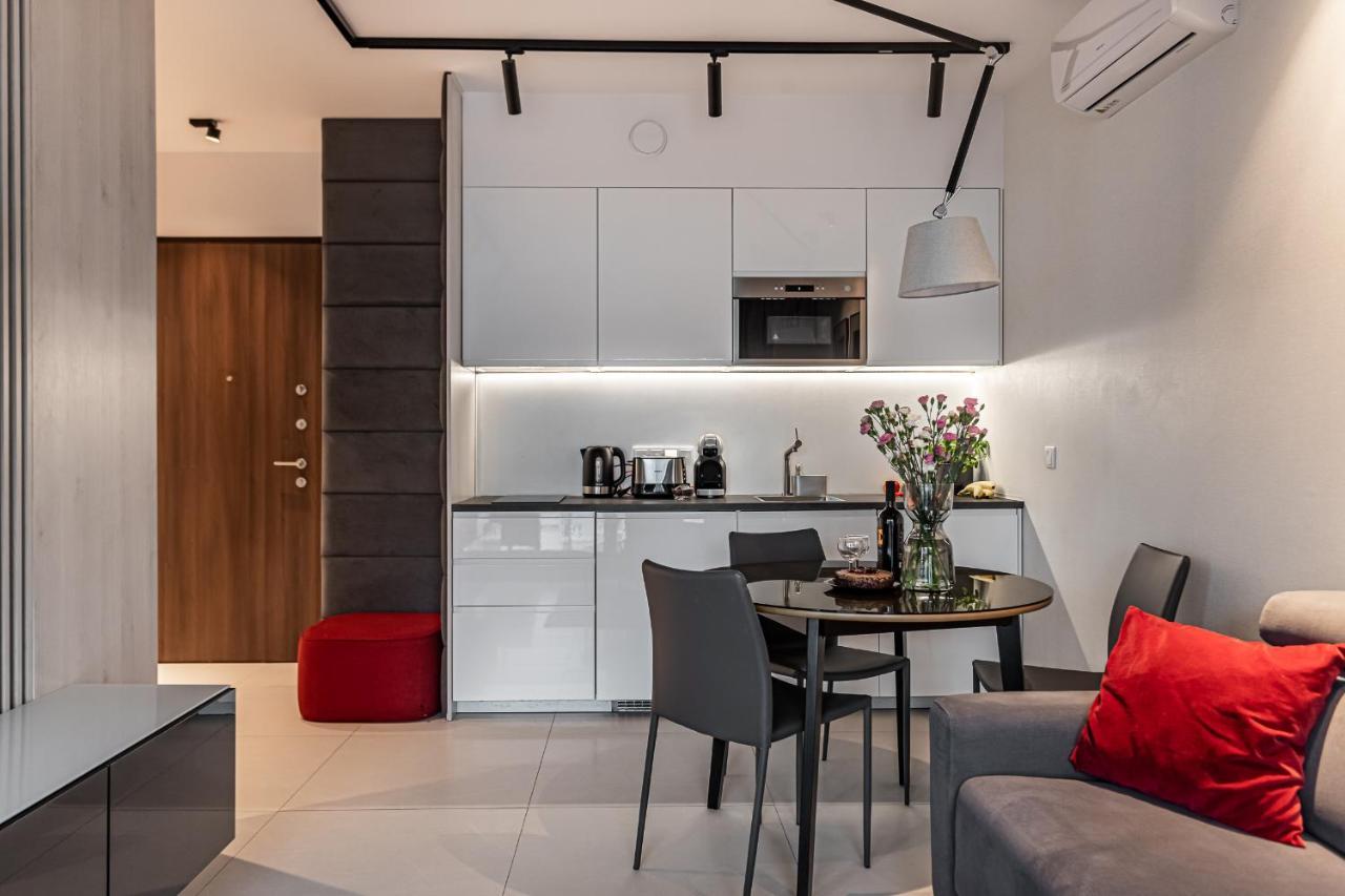 Mennica Residence Apartments By P&O Serviced Apartments وارسو المظهر الخارجي الصورة