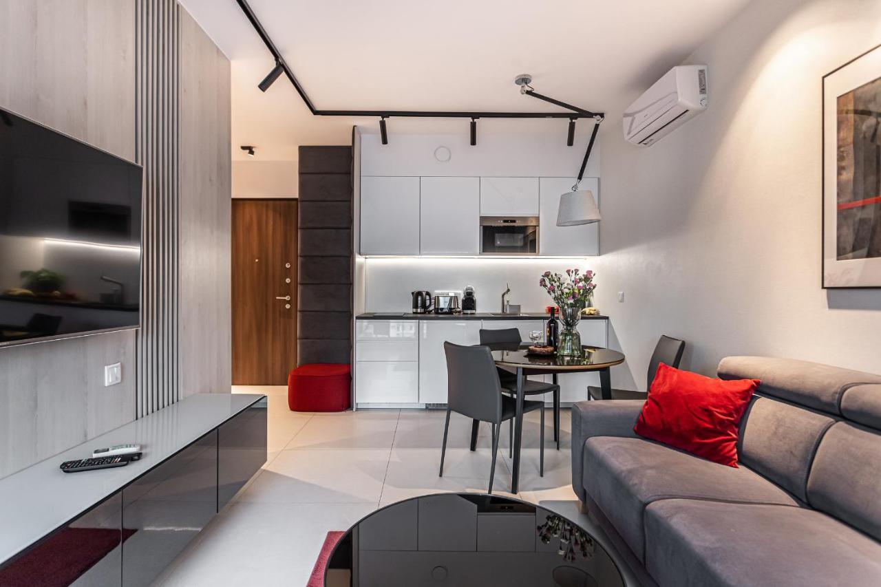Mennica Residence Apartments By P&O Serviced Apartments وارسو المظهر الخارجي الصورة